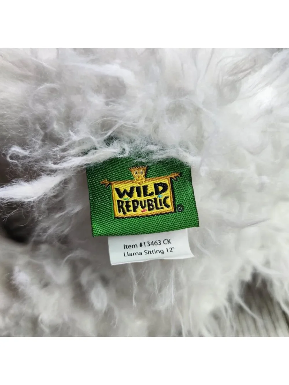 Wild Republic Sitting Llama Plush White Stuffed Animal Soft Toy 9'' Tall